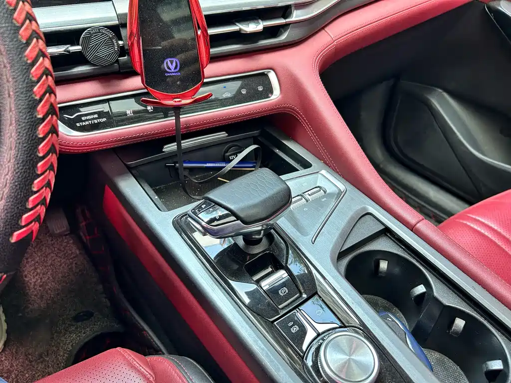 Changan CS75PLUS 2022 — фото 13