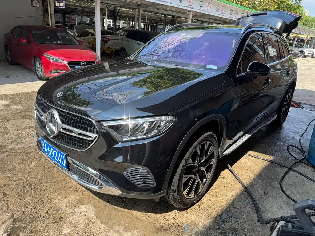 Mercedes-Benz GLC 2024