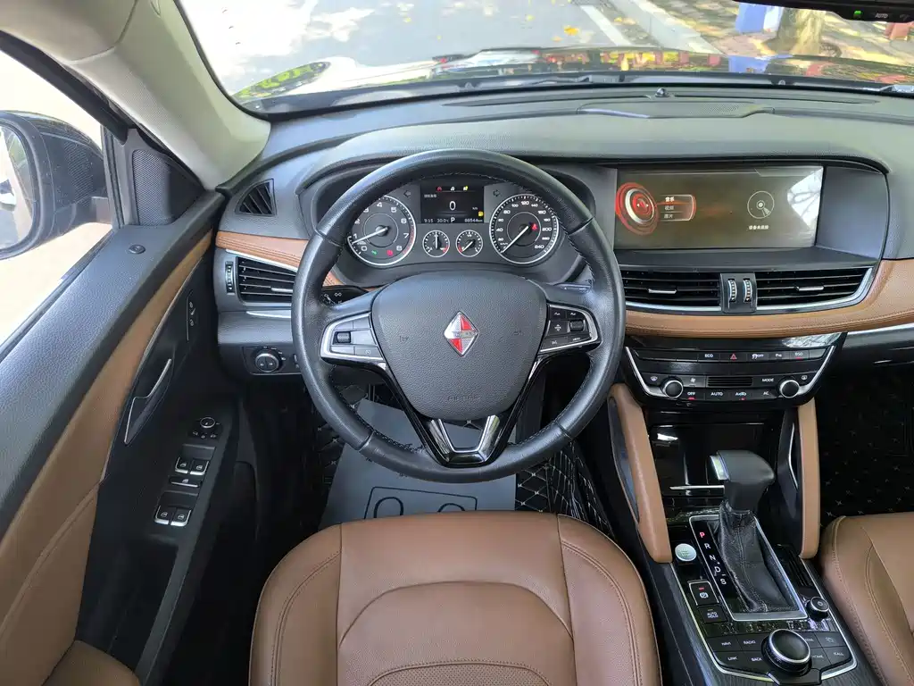 Borgward BX7 2017 — фото 14