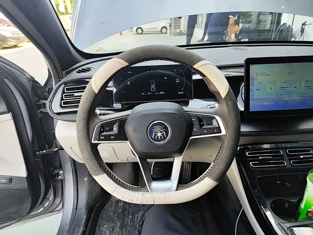 BYD Qin PLUS 2023 — фото 11