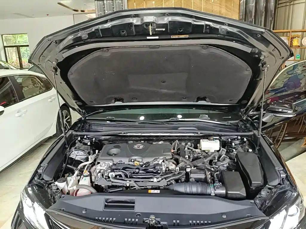Toyota Camry 2024 — фото 13