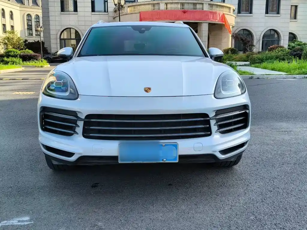 Porsche Cayenne 2020