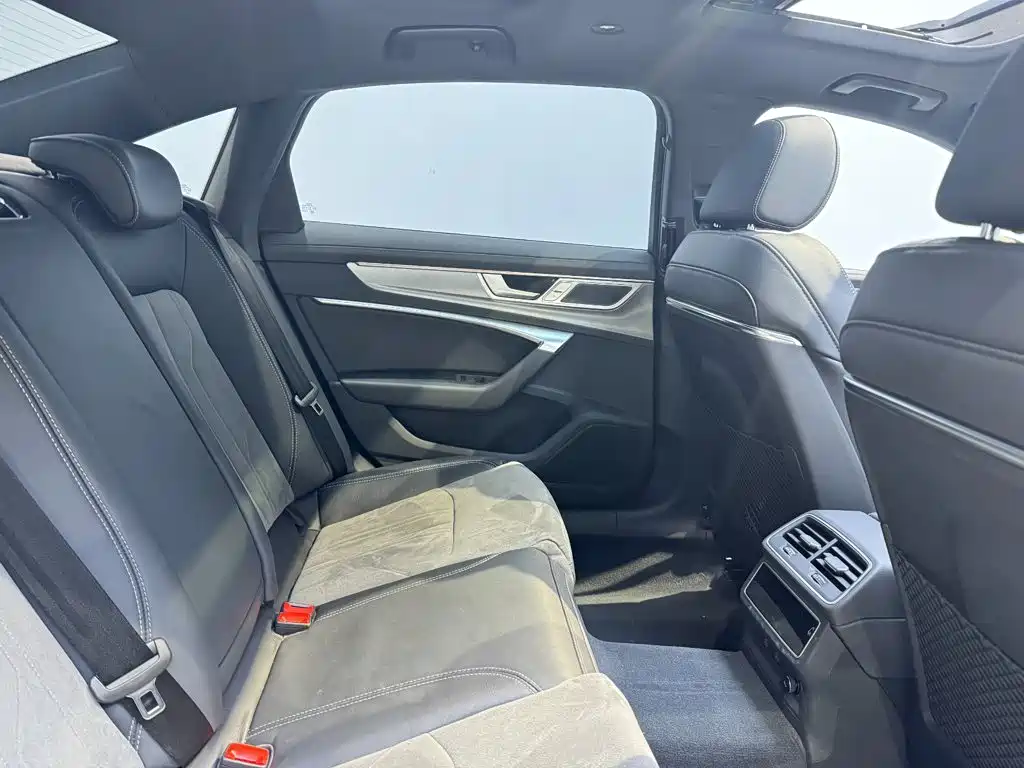 Audi A6L 2024