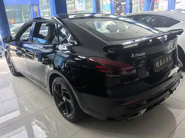 MG MG6 2021