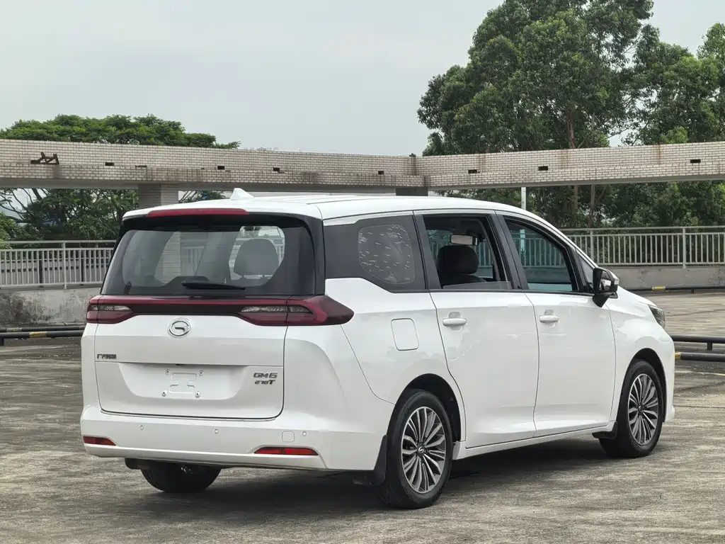 GAC Motor Trumpchi M6 2020 — фото 17