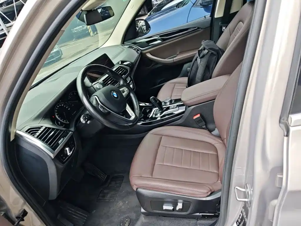 BMW X3 2018 — фото 15