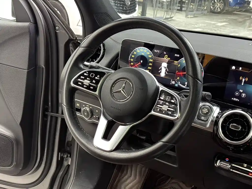 Mercedes-Benz GLB 2020 — фото 4