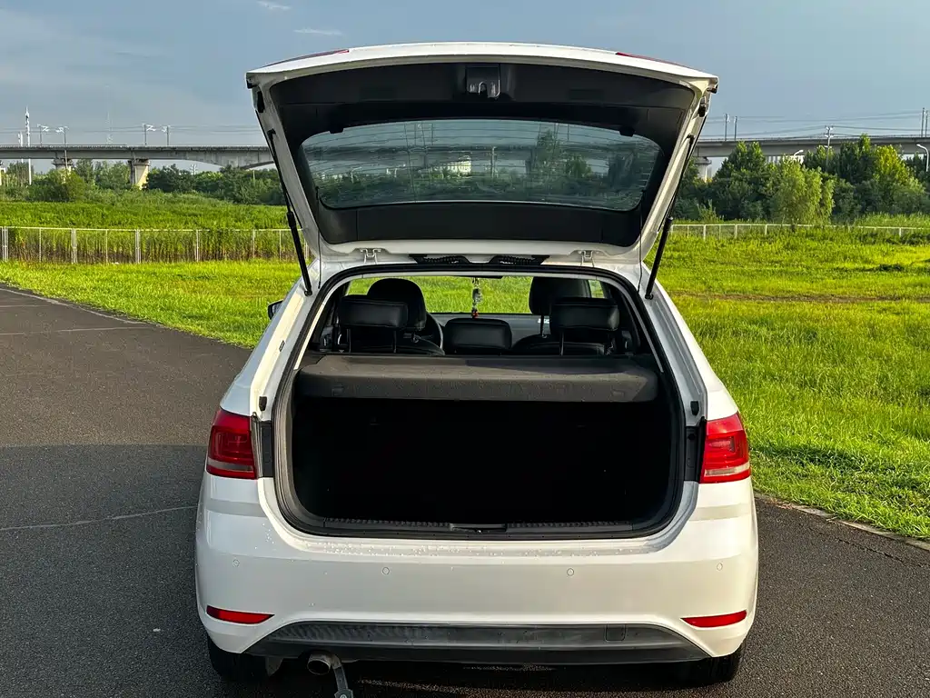Volkswagen Gran Lavida 2017 — фото 17