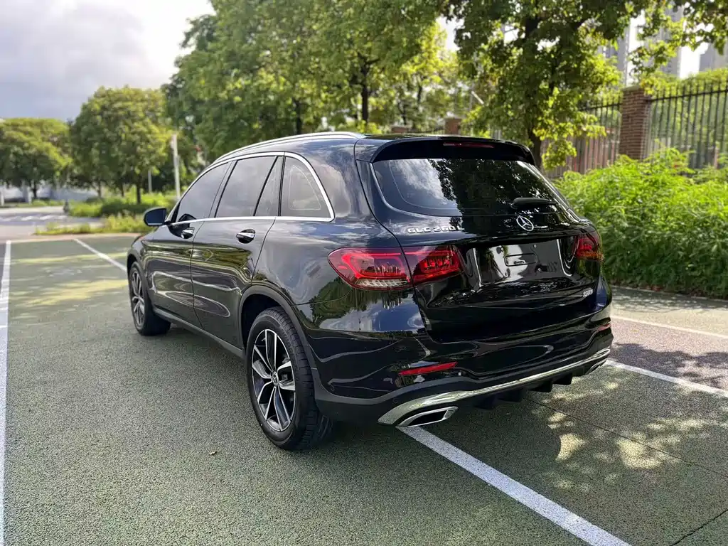 Mercedes-Benz GLC 2021 — фото 17