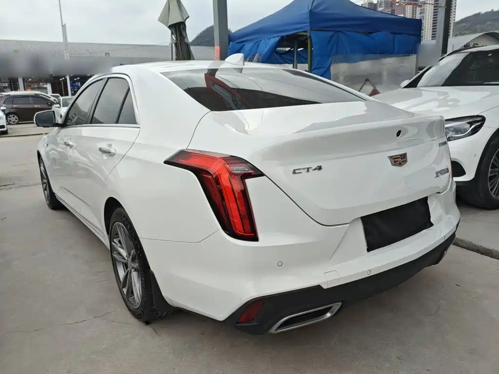 Cadillac CT4 2021 — фото 23