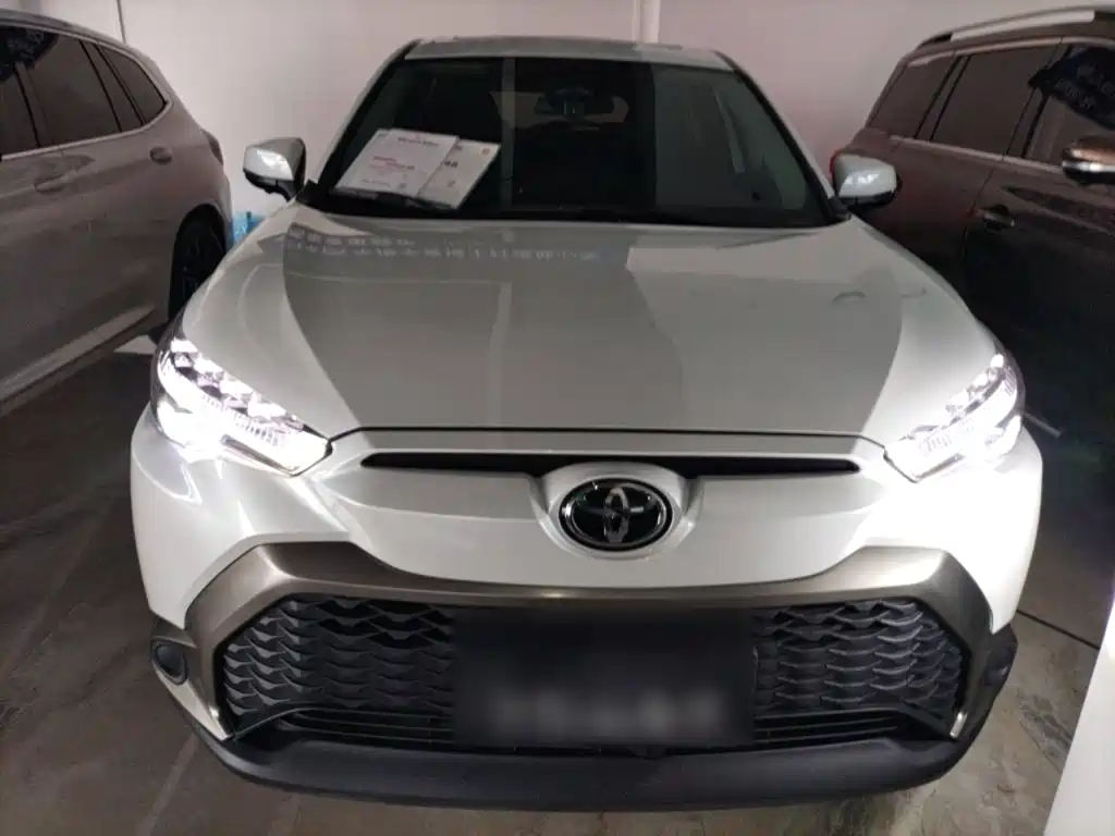 Toyota Frontlander 2023