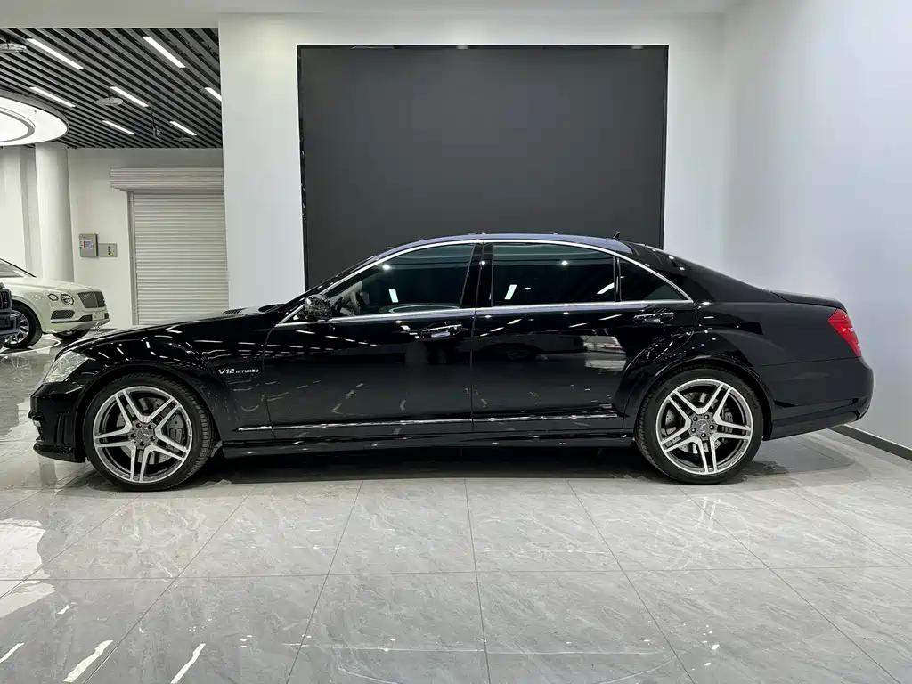 Mercedes-Benz S-Class AMG 2012 — фото 4