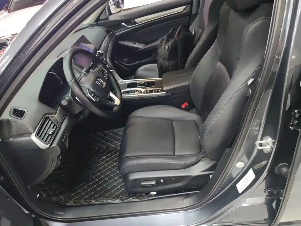 Honda Accord 2023 — фото 15