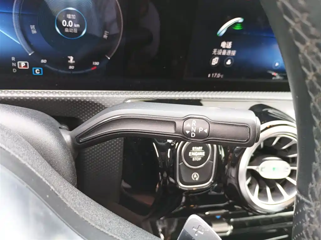 Mercedes-Benz A-Class 2019 — фото 14