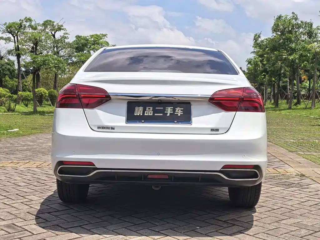 Geely Emgrand 2019 — фото 5