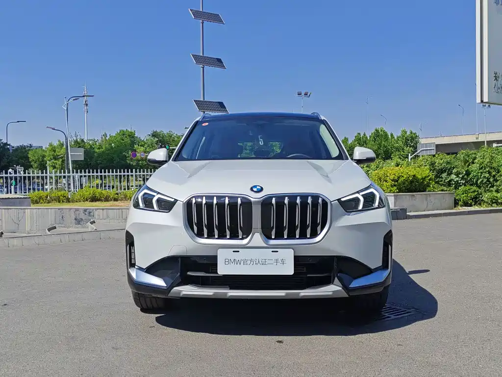 BMW X1 2025 — фото 2