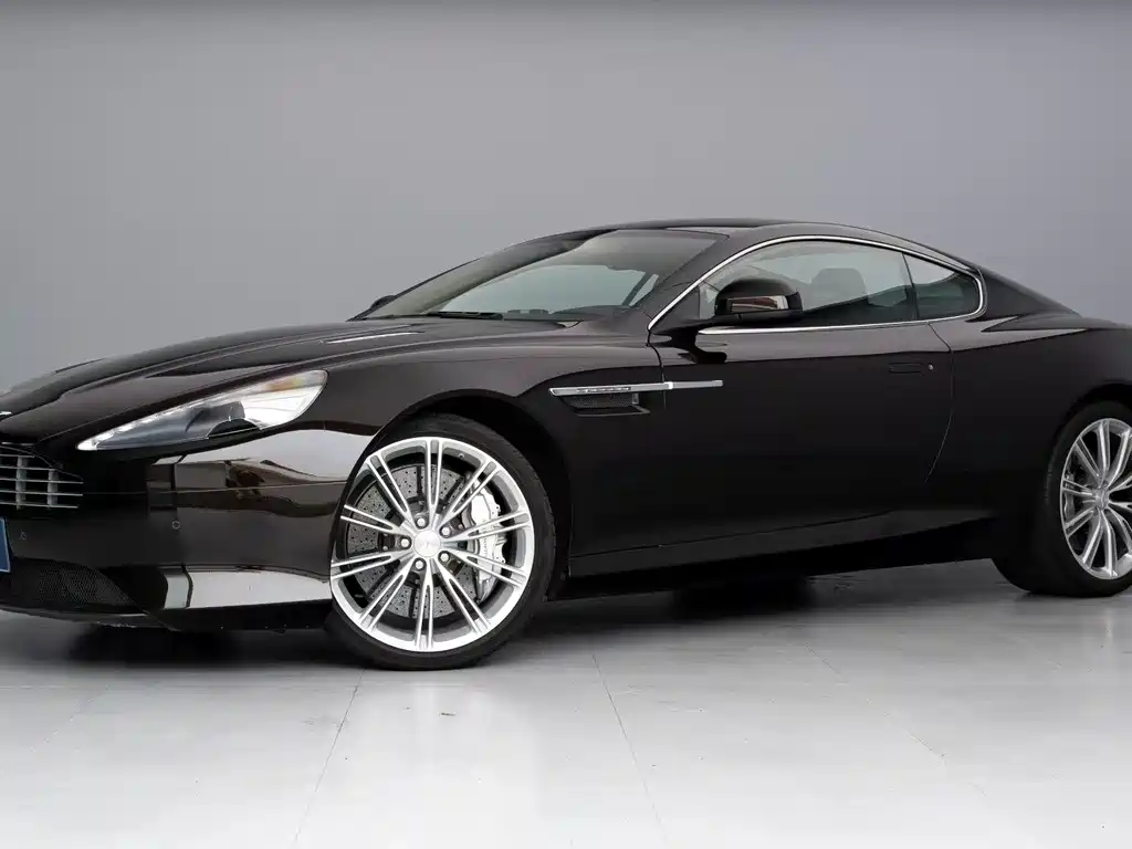 Aston Martin Virage 2013 — фото 2