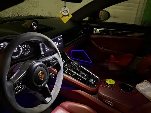 Porsche Panamera 2020