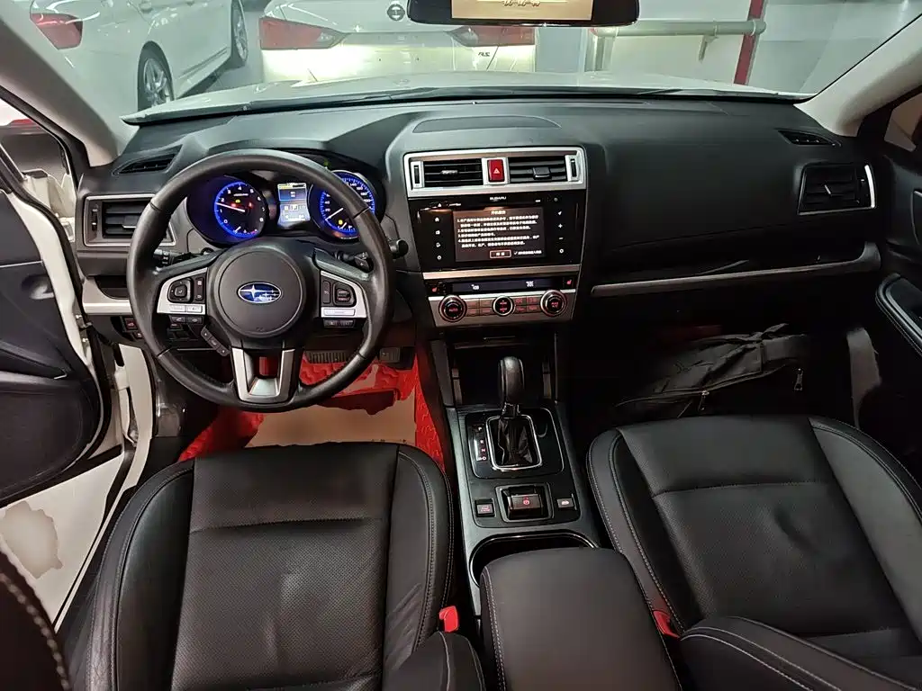 Subaru Outback 2015