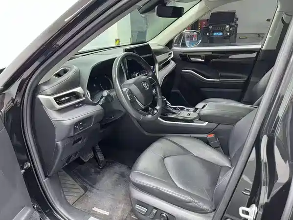 Toyota Highlander 2022