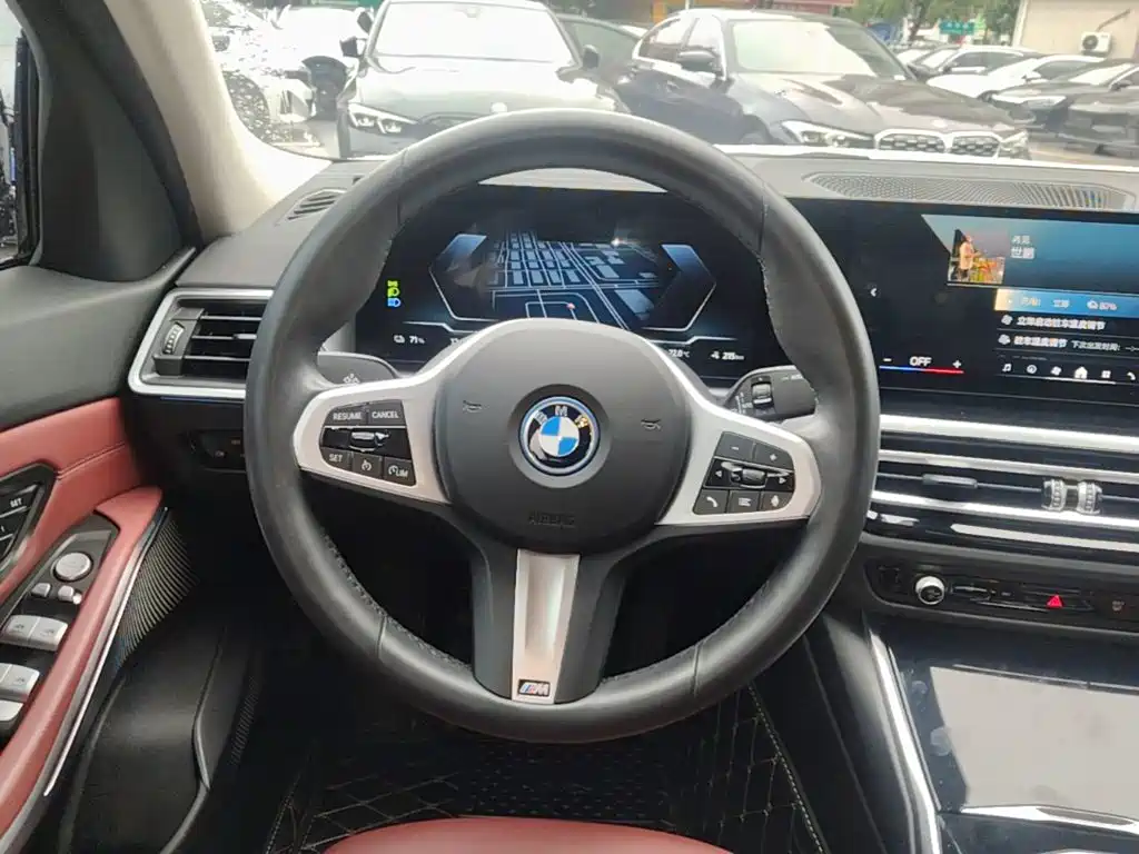 BMW i3 2023 — фото 11