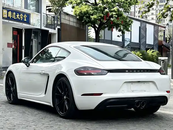 Porsche 718 2020