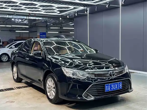 Toyota Camry 2015