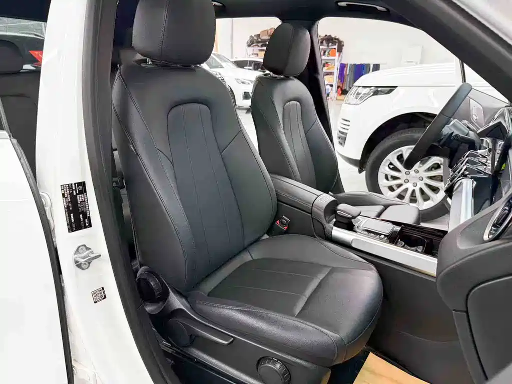 Mercedes-Benz GLB 2023 — фото 15