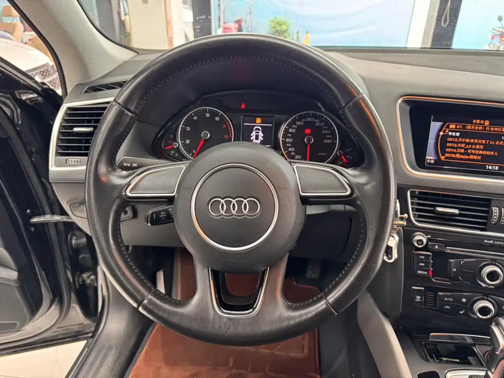 Audi Q5 2017 — фото 15