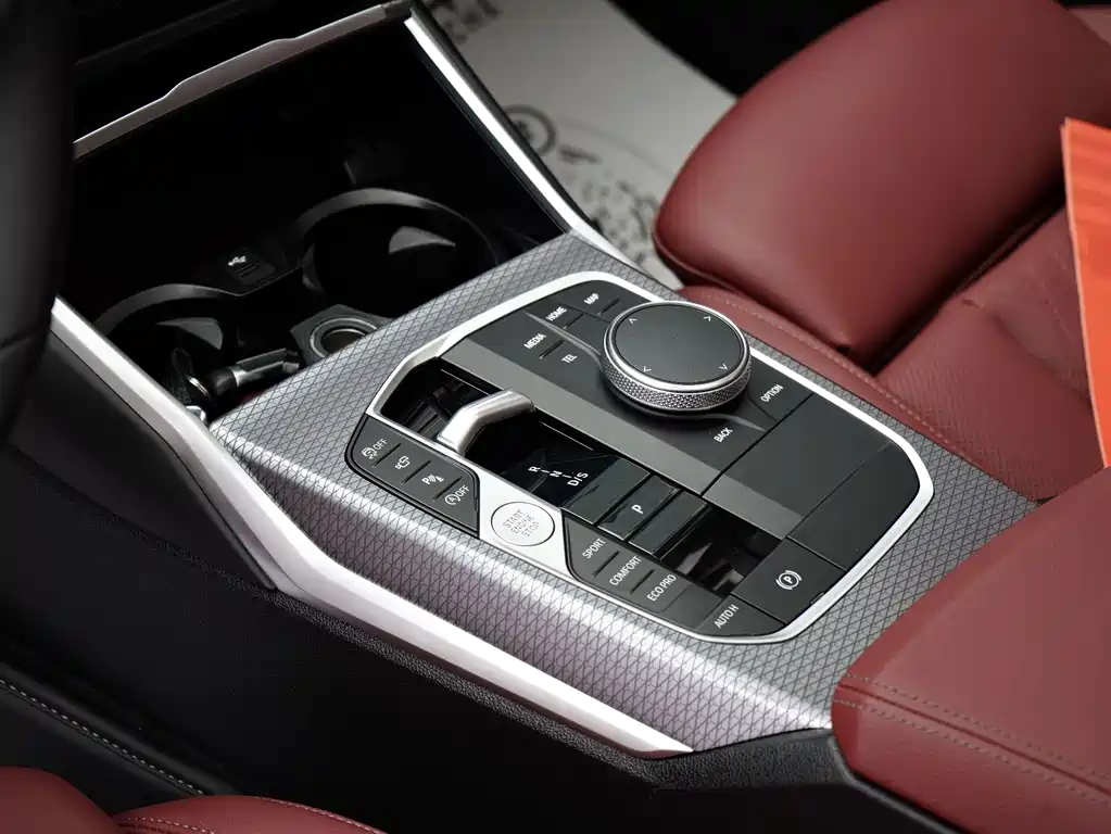 BMW 3 Series 2026 — фото 16