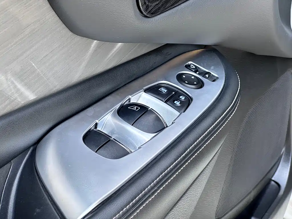 Nissan Murano 2015 — фото 6