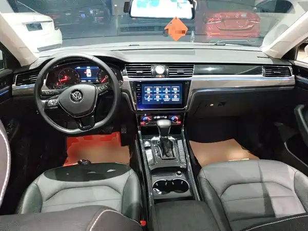 Volkswagen Phideon 2019