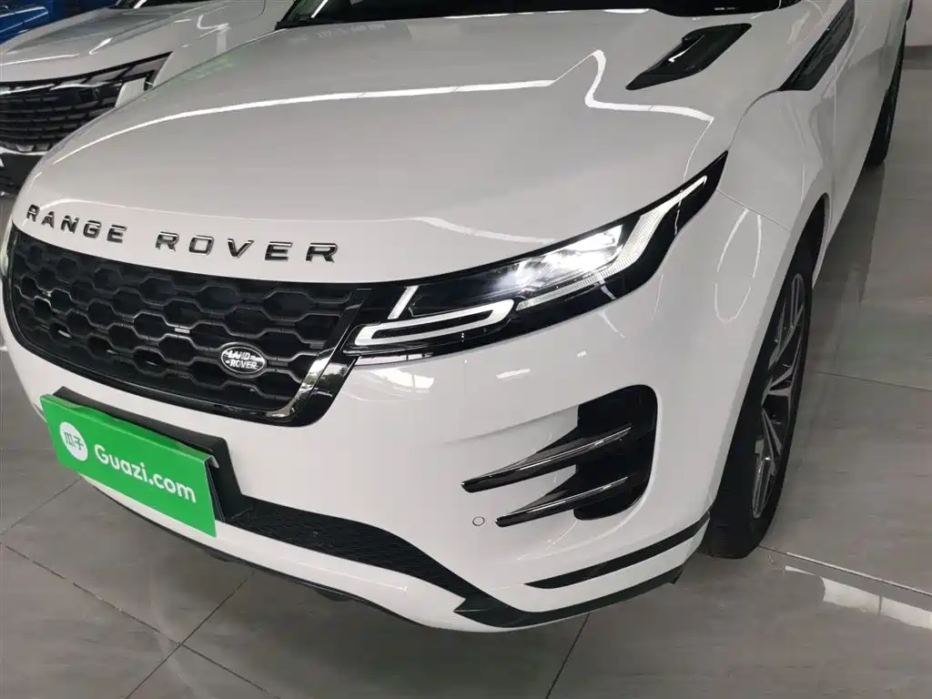Land Rover Evoque 2022 — фото 18