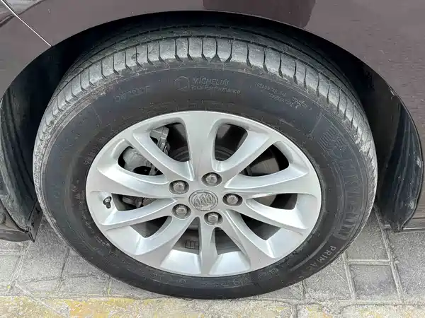 Buick GL8 2018