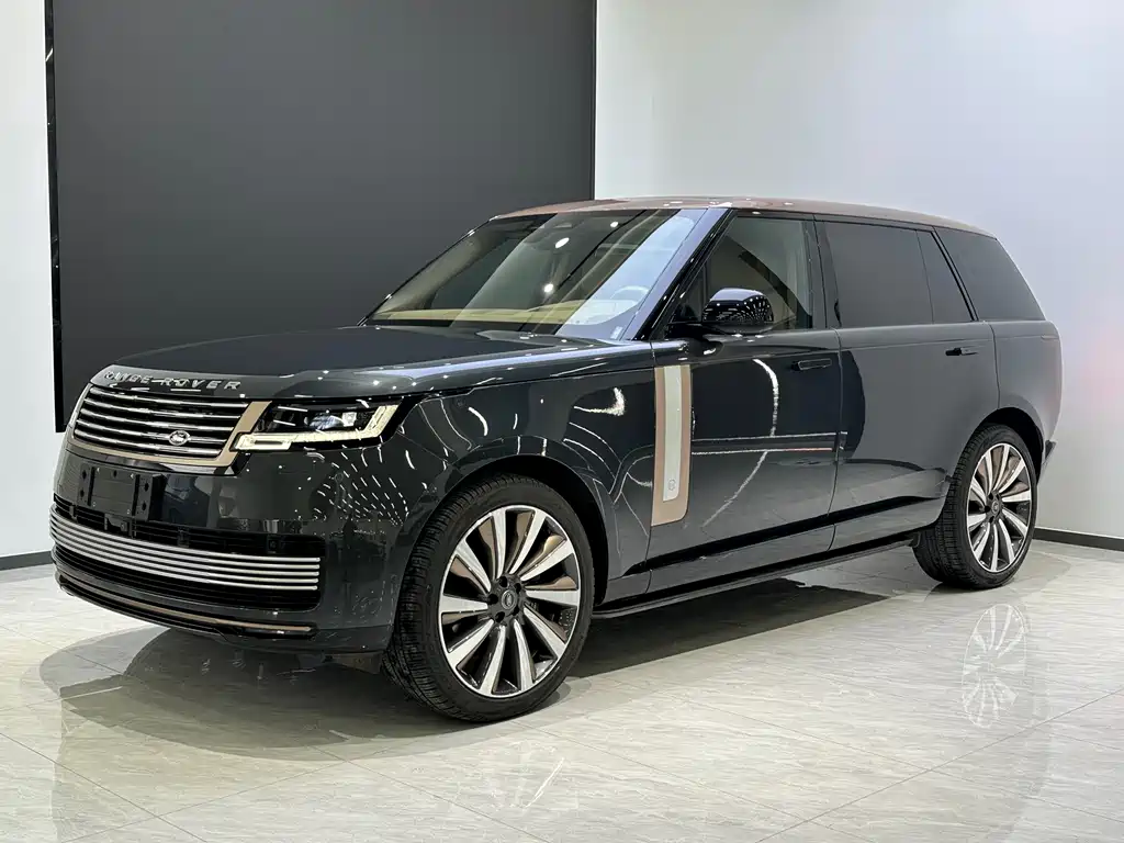 Land Rover Range Rover 2023 — фото 1