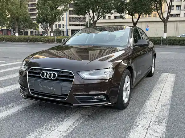 Audi A4L 2013