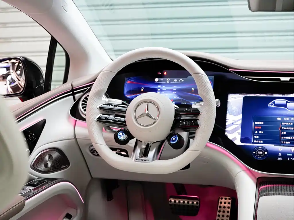 Mercedes-Benz EQS AMG 2025 — фото 20