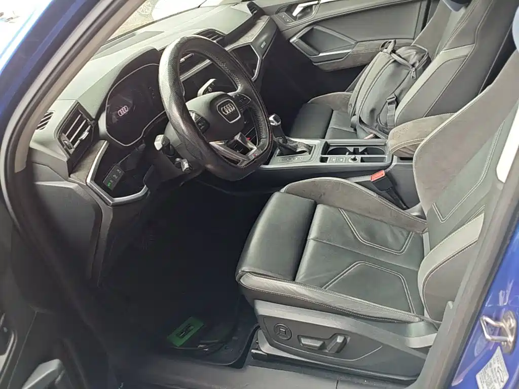 Audi Q3 Sportback 2021 — фото 14