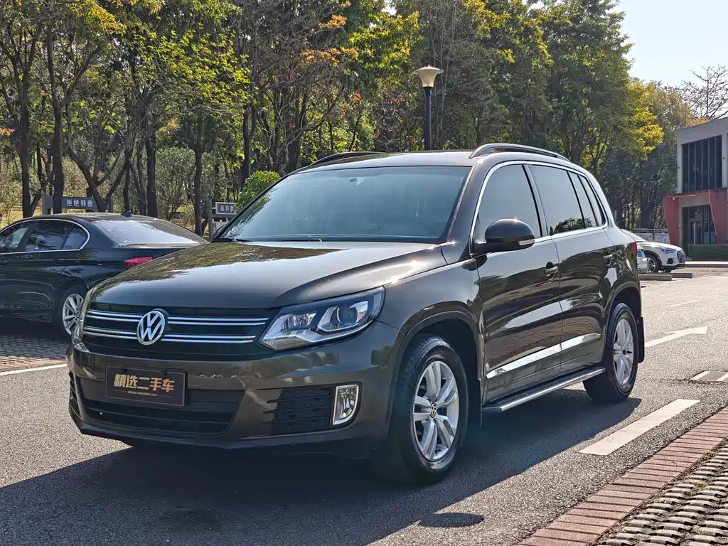 Volkswagen Tiguan 2016 — фото 1