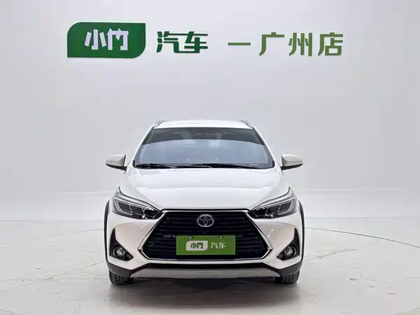 Toyota Yaris L 2023