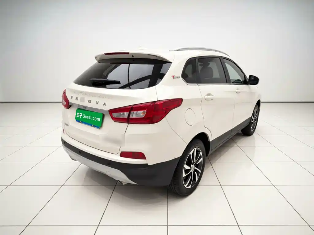 BAIC Shenbao X55 2016 — фото 6