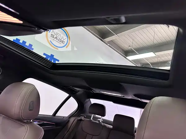 BMW 5 Series 2019