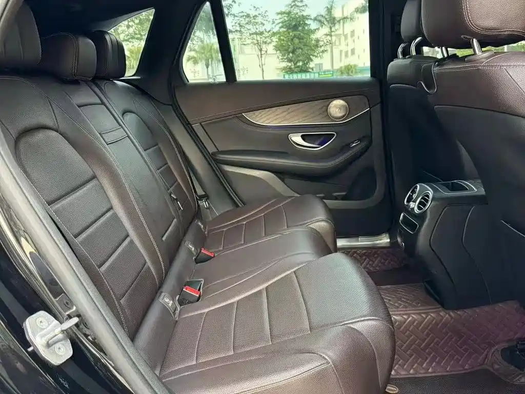 Mercedes-Benz GLC 2020