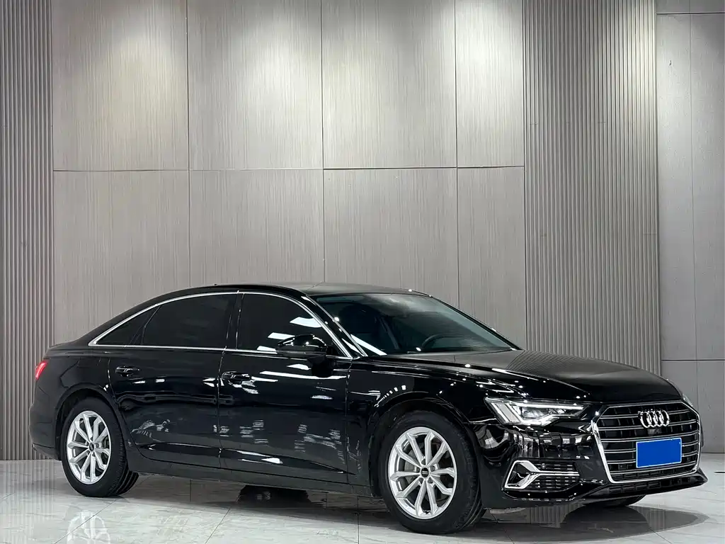 Audi A6L 2023 — фото 2