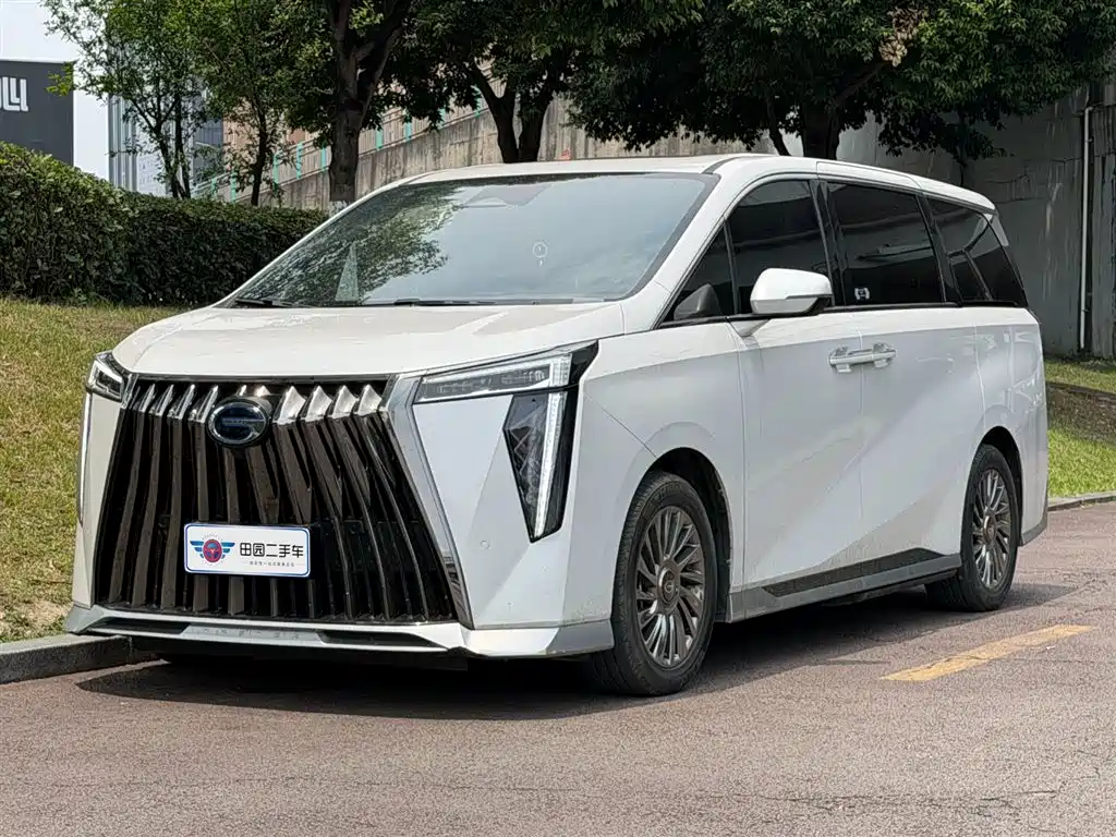 GAC Motor Trumpchi M8 2023 — фото 1