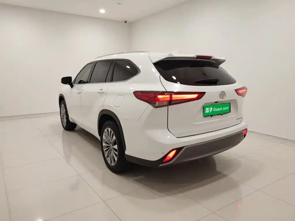 Toyota Highlander 2022