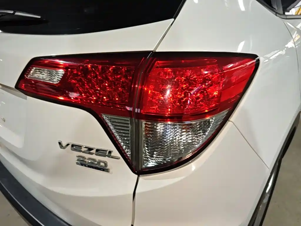Honda Vezel 2022 — фото 24