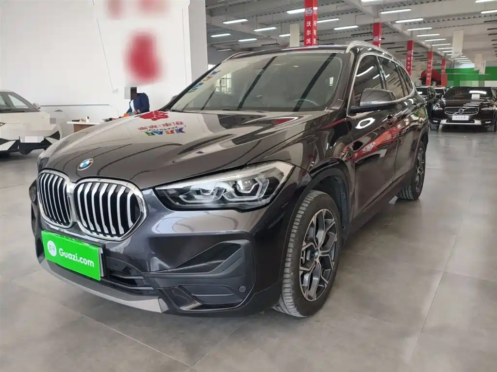 BMW X1 2023 — фото 1