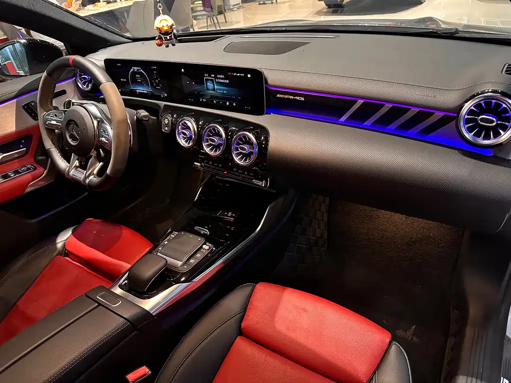 Mercedes-Benz A-Class AMG 2020 — фото 17