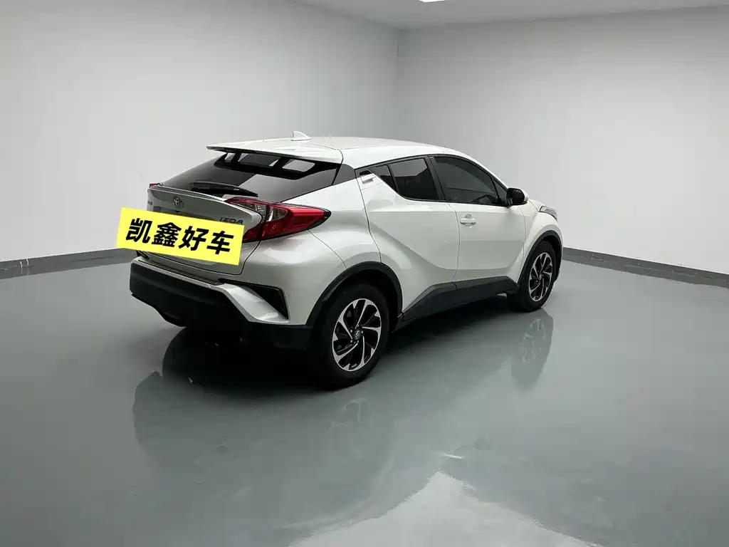 Toyota IZOA 2019 — фото 6